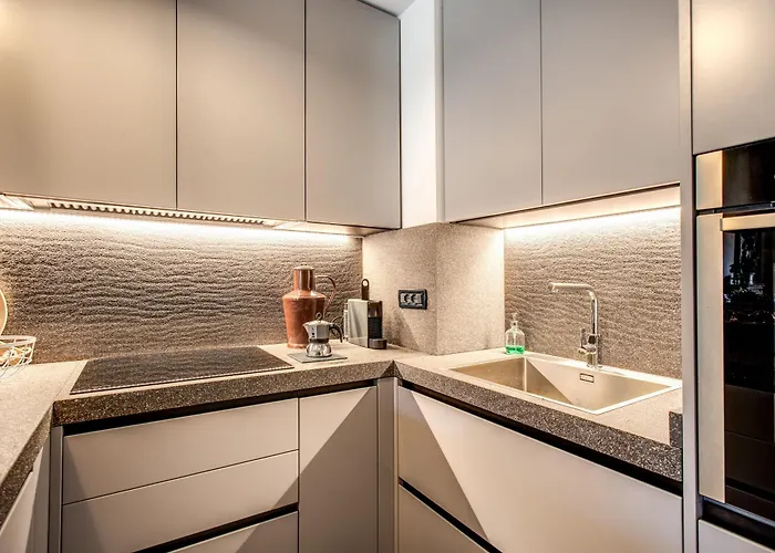 Appartamento Stylish 2 Bdr With Balcony By Pantheon & Forum Roma