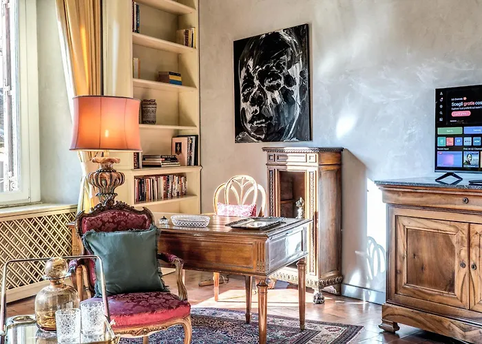 Appartamento Stylish 2 Bdr With Balcony By Pantheon & Forum